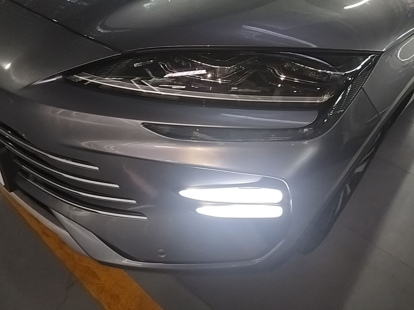 BYD Song PLUS New Energy 2024 HONOR Edition DM-i 110km Flagship PLUS — снимка 8