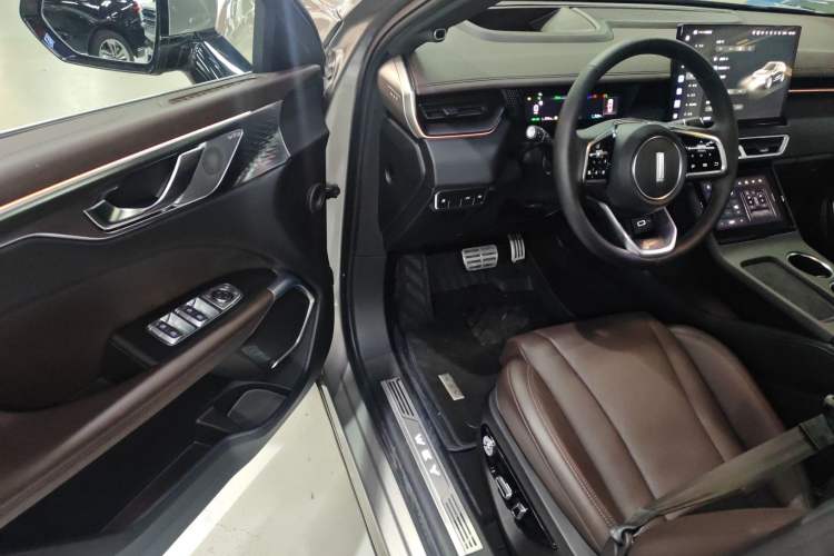 Used Wey Mocha New Energy 2024 Hi4 Four-Wheel Drive Long-Range Version
