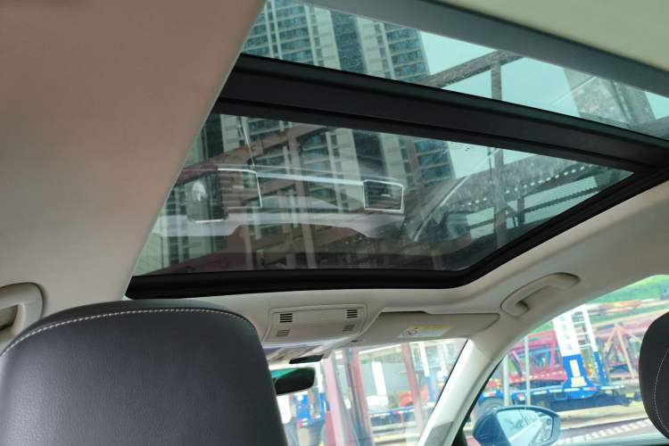 Used Volkswagen Phideon 2018 Revised Version 380TSI Two-Wheel Drive Business Edition
