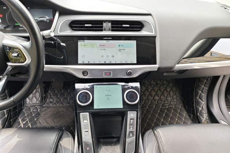 Used Jaguar I-PACE 2018 EV400 SE
