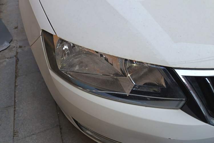 Used Skoda Rapid 2015 1.6L Manual Preferred Model