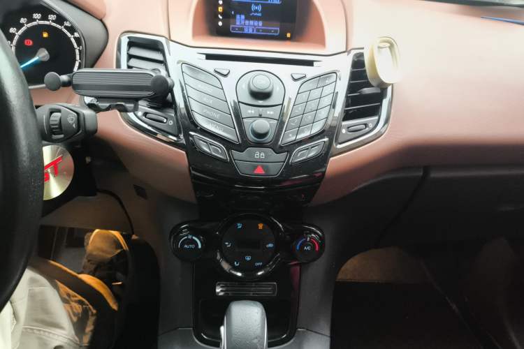 Used Ford Fiesta 2014 Hatchback 1.0 GTDi Automatic Dynamic Model
