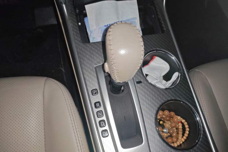 Used Nissan Teana 2016 2.0L XE Fashion Edition Gear Lever