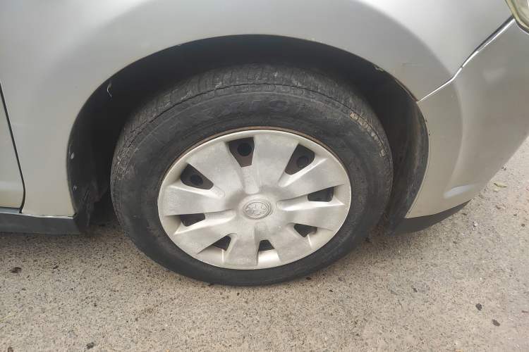 Used Venucia D50 2012 1.6L Manual Comfort Edition