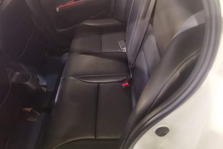 Used Honda Crider 2015 1.8L automatic luxury edition Left Rear Seat