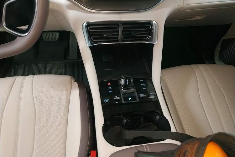 Used BYD Song PLUS New Energy 2025 DM-i 112KM Prestige Model
