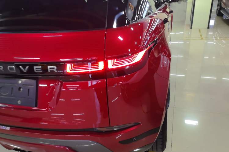 Used Land Rover Range Rover Evoque 2020 249 PS R-DYNAMIC SE Sport Technology Edition