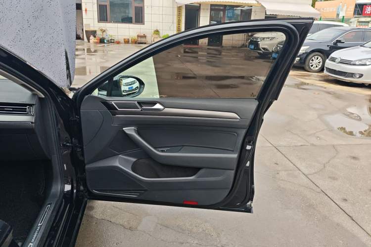 Used Volkswagen Magotan 2020 330TSI DSG Luxury Edition