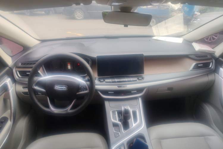 Used Geely Auto Jiajie 2021 1.8TD DCT Standard Edition Center Console