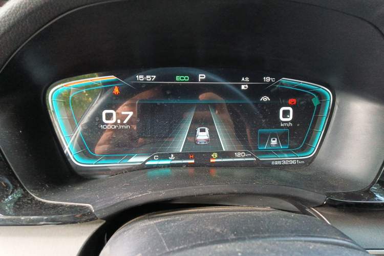 Used BYD Song PLUS 2020 1.5T Automatic Flagship Edition Instrument Cluster