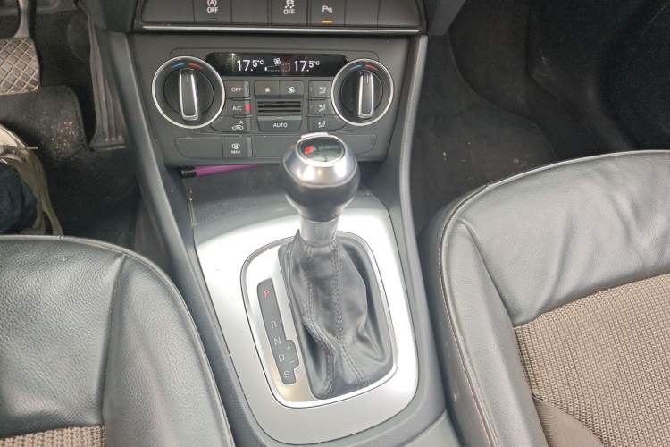 Used Audi Q3 2017 30 TFSI Fashion Model