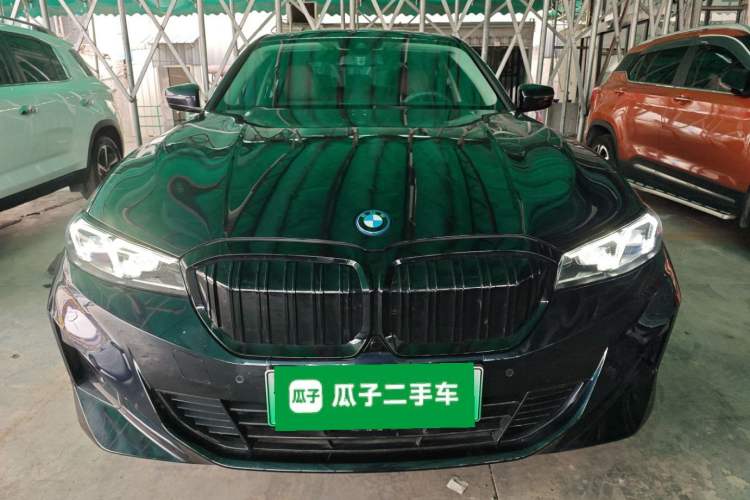 Used BMW i3 2024 eDrive 40 L Midnight Edition
