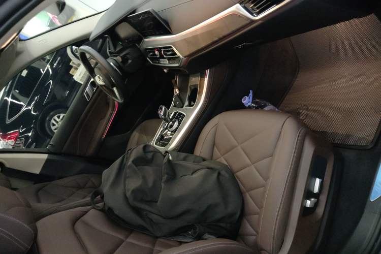 Used BMW X5 2022 Restyled xDrive 30Li Luxury Version M Sport Package