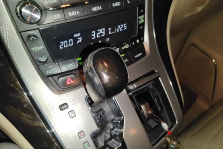 Used Toyota Alphard 2012 3.5L Luxury Edition