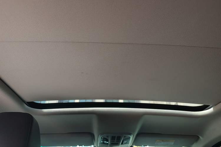 Used Wey VV5 2021 1.5T Two-Wheel Drive Smart Pioneer
