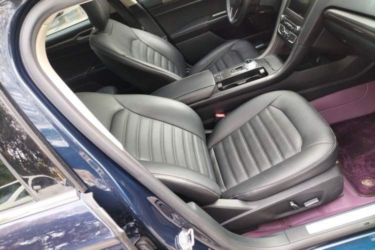 Used Ford Mondeo New Energy 2018 2.0 PHEV Zhihao Trim