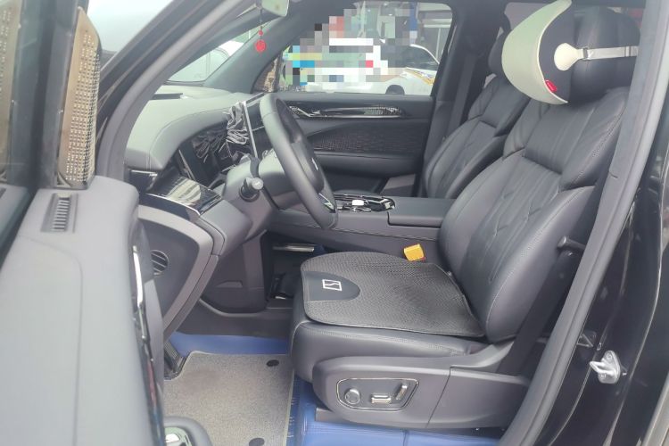 Used Zeekr 009 2022 WE Edition
