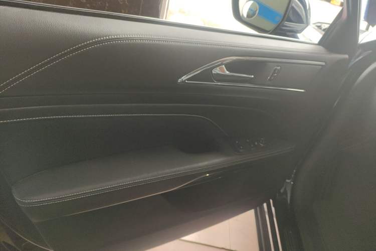 Used Ford Taurus 2016 EcoBoost 180 Luxury Model
