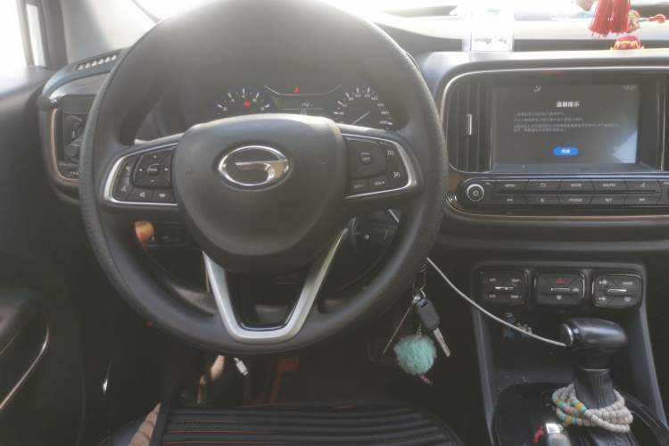 Used GAC Trumpchi GS3 2017 150N Automatic Elite Edition Steering Wheel