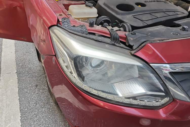 Used CHANGAN Alsvin V3 2015 1.4L Manual Meiruan Model China V Standard
