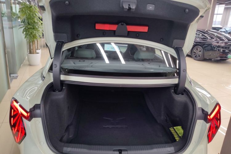 Used Hongqi EH7 2025 690 Smart Selection Edition
