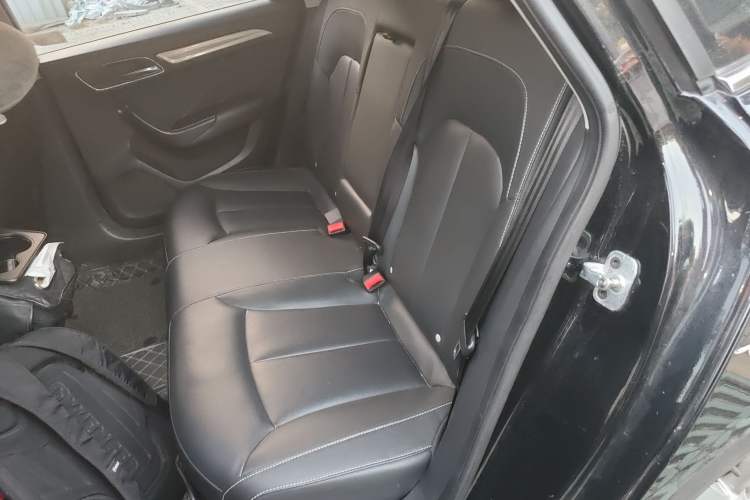 Used Roewe i6 2017 20T Automatic Internet Smart Edition