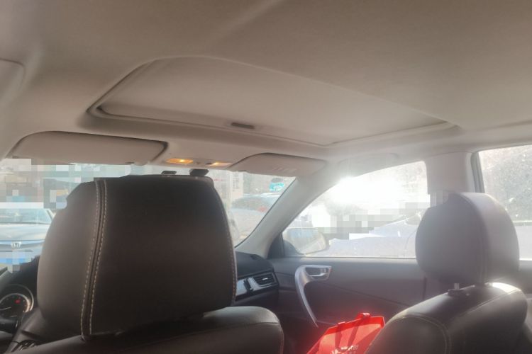 Used Soueast V5 Lingzhi 2014 1.5L Manual Luxury Model Headliner