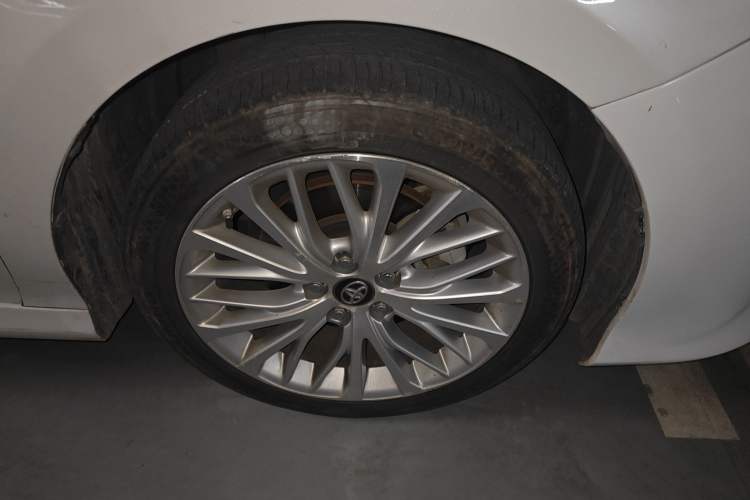 Used Toyota Camry 2019 2.5G Luxury Edition China VI Standard Right Front Wheel Hub