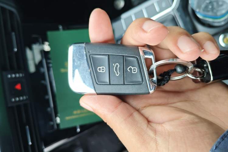 Used Volkswagen Passat 2022 330TSI Starry Elite Edition Vehicle Key