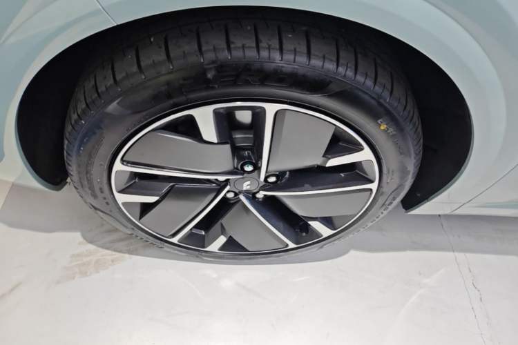 Used Li Auto L6 2025 Max Smart Refresh Edition
