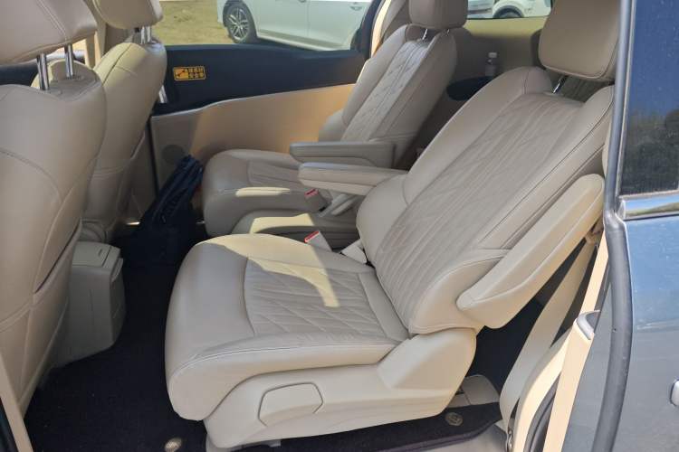 Used Buick GL8 2023 Land Executive Class 652T Luxury Model