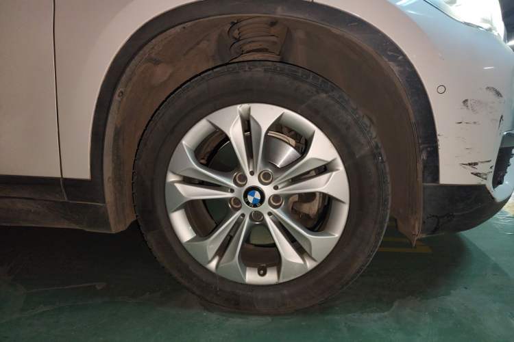 Used BMW X1 2016 sDrive18Li Premium Edition
