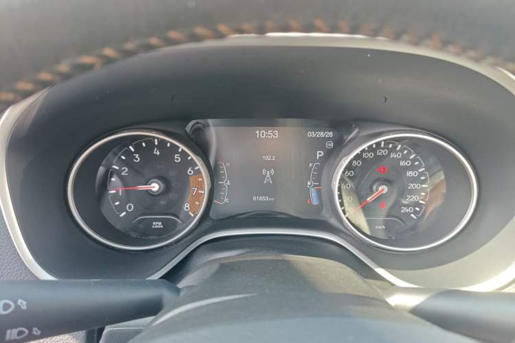 Used Jeep Compass 2017 200T Automatic Family Edition
