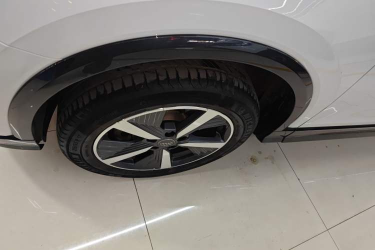 Used Audi Q2L e-tron 2019 Q2L e-tron Pure Electric Smart Enjoyment Model
