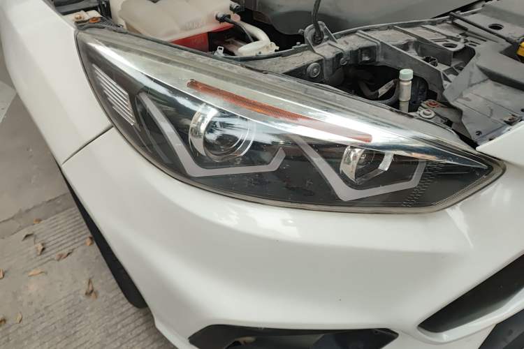 Used Ford Focus 2012 Hatchback 2.0L Manual Luxury Sport Model
