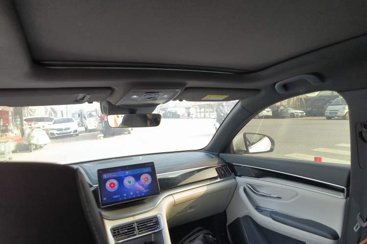 Used BYD Song PLUS New Energy 2024 Honor Edition EV 520km Luxury Model