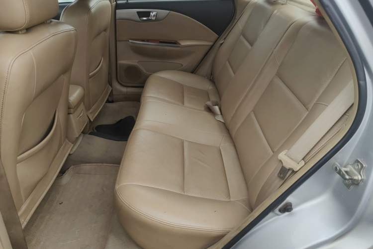 Used Buick Excelle 2011 1.6 LE-AT
