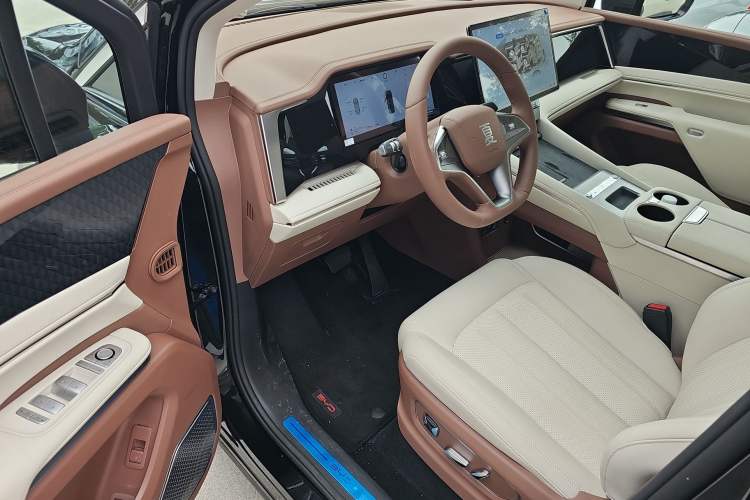 Used BYD Xia 2025 DM-i 1.5T 180km Beyond Edition