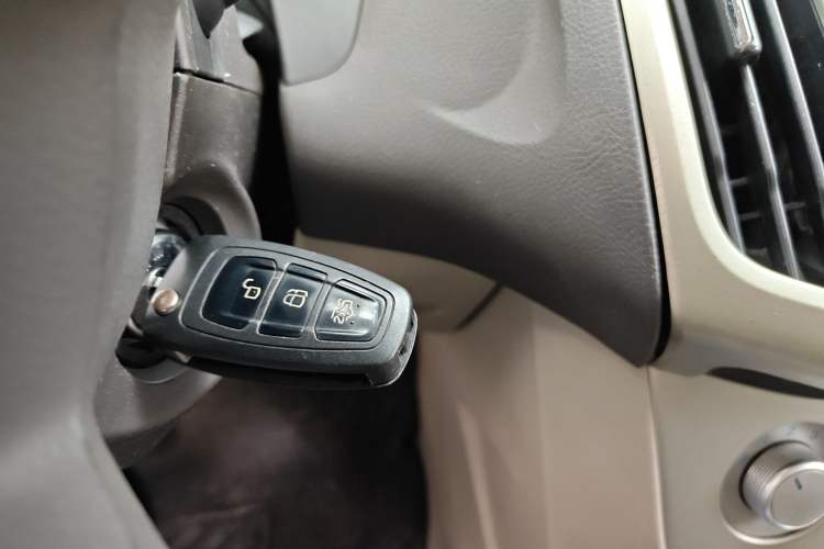 Used Ford Focus 2012 Sedan 1.6L Automatic Comfort Model