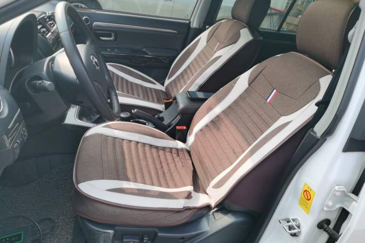 Used Haval H5 Classic 2013 Zhizun Edition 2.0T Manual 4x4 Prestige Model
