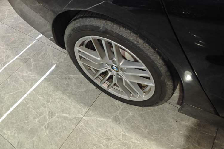 Used BMW 5 Series 2024 525Li Luxury Package