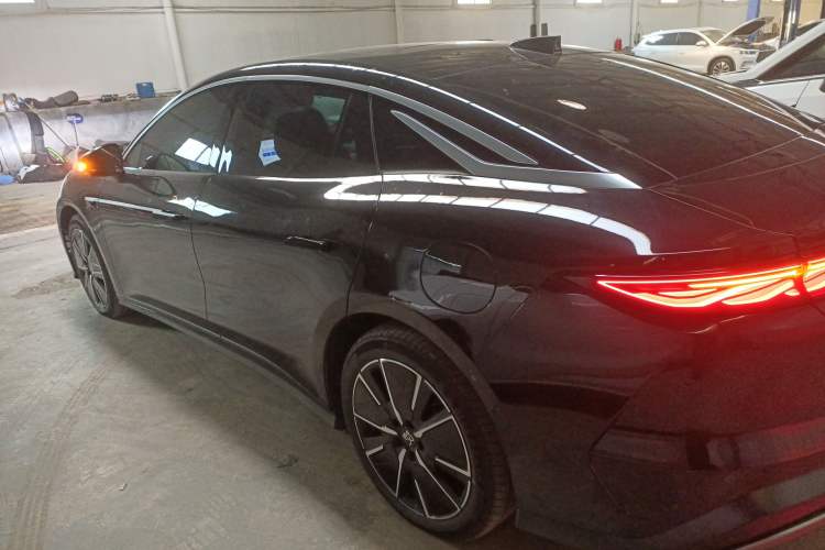 Used BYD Han L 2025 EV 701KM LiDAR Deluxe Edition