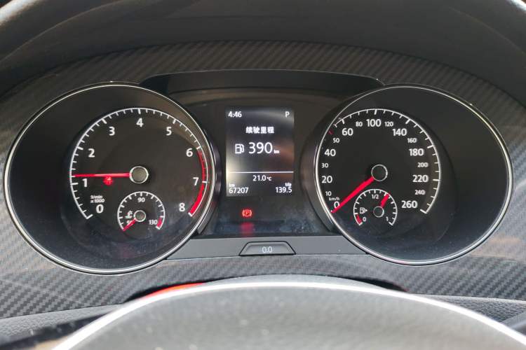 Used Volkswagen Golf Sportsvan 2018 280TSI Automatic Luxury Model Instrument Cluster