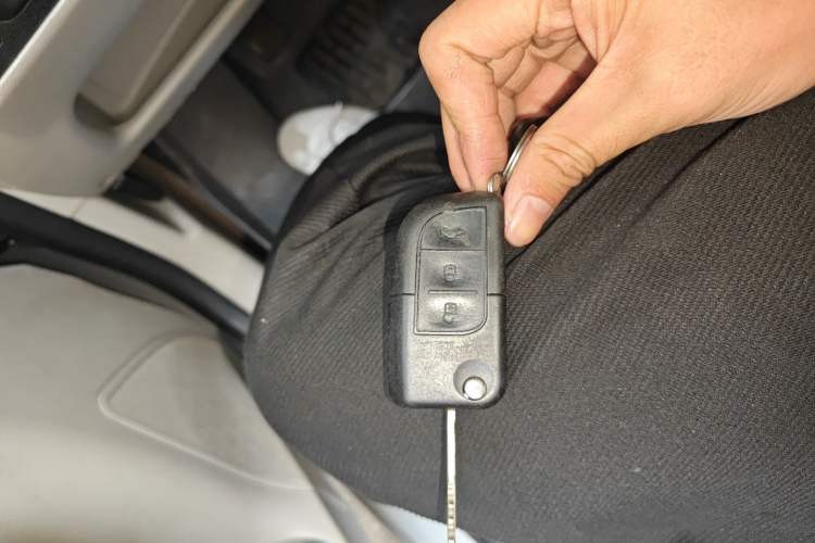 Used CHANGAN Alsvin V5 2012 1.5L Manual Dream Edition Vehicle Key