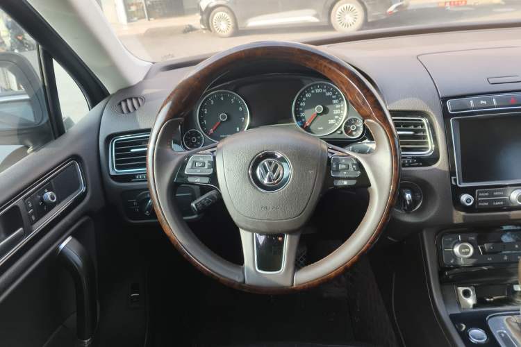 Used Volkswagen Touareg 2016 3.0 TSI Standard Version