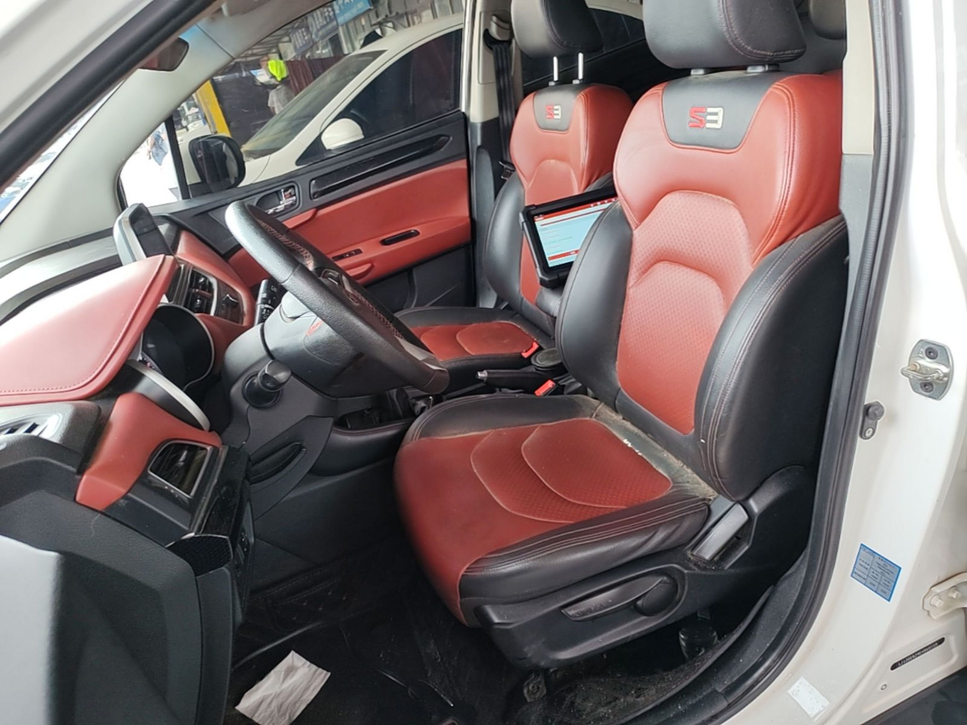 Avant de la voiture