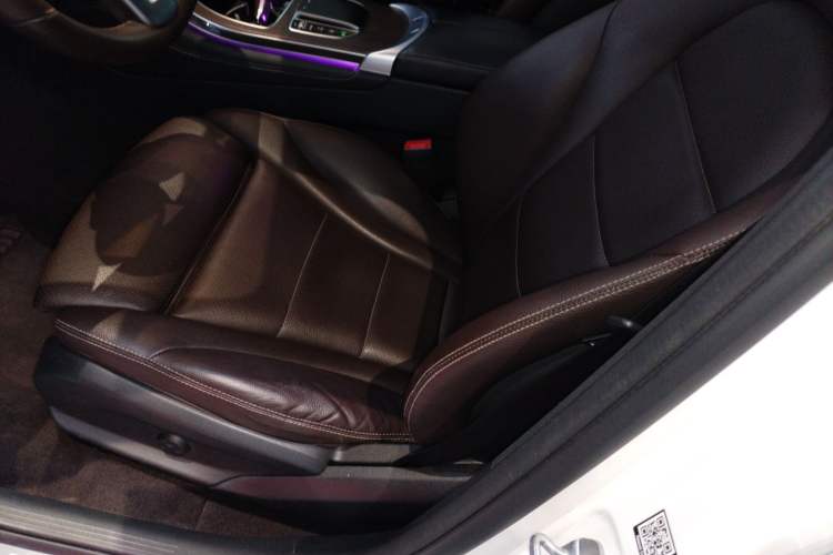 Used Mercedes-Benz GLC 2020 GLC 260 L 4MATIC Luxury Model
