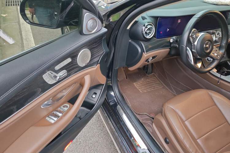 Used Mercedes-Benz E-Class 2019 Restyled E 300 L Sporty and Stylish Edition