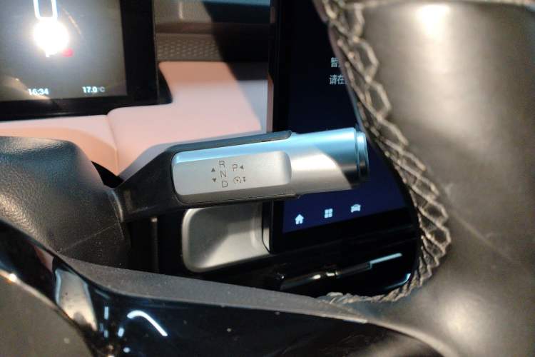 Used AION Y 2022 Plus 70 Tech Edition
