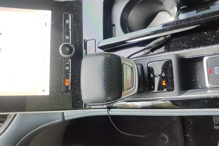 Used Rising ER6 2021 New Dynamic Edition 520km Smart Leading Version
